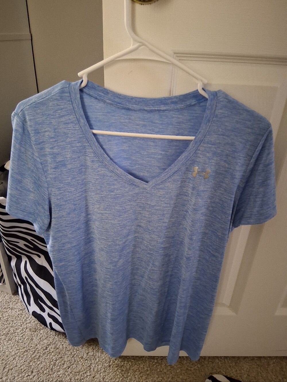 Women's Under Armour t-shirt